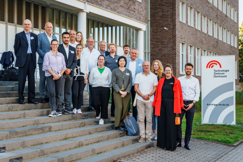 Die niederländische Delegation vor dem TechnologieZentrum Dortmund